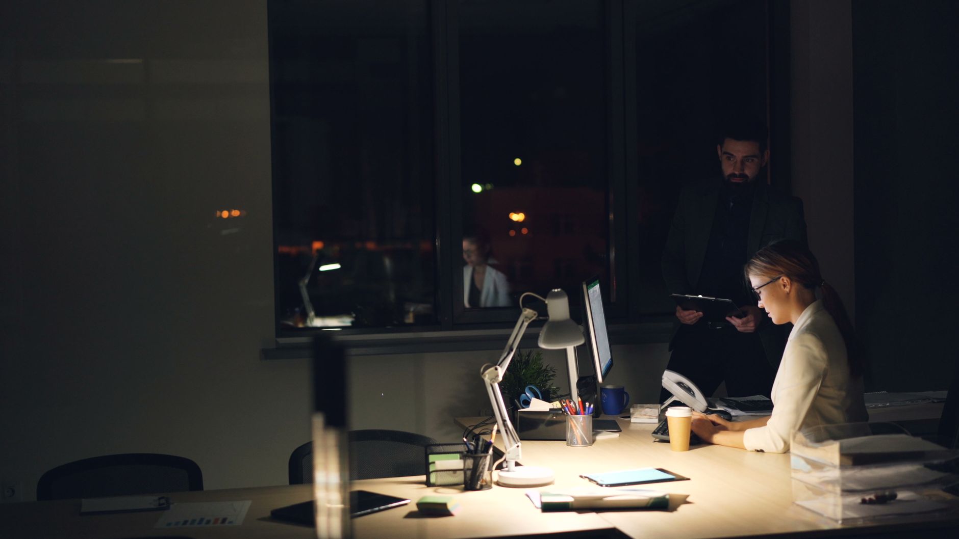 From conversation to execution: AI automates business tasks - From Conversation to Execution: How AI Completes Business Tasks Automatically
