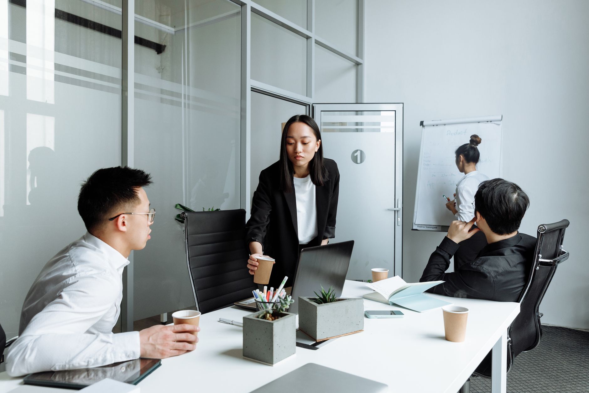 AI Automation for Customer Retention Strategies - AI Automation for Customer Retention: Follow-Ups, Reminders, and Re-Engagement
