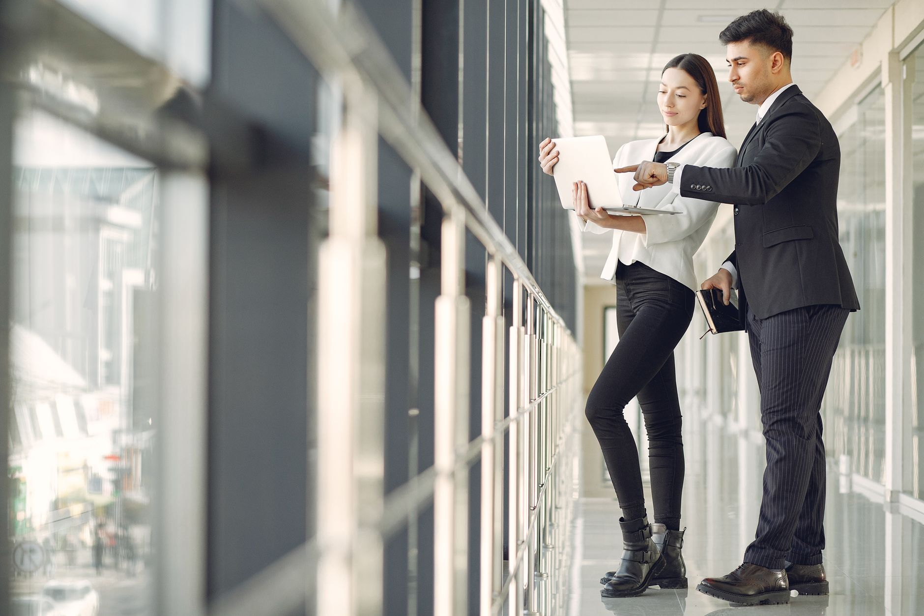 How AI agents automate customer request handling - How AI Agents Can Detect, Route, and Resolve Customer Requests Automatically
