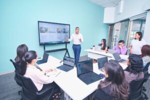 Automating Business Communication with AI Solutions - How AI Can Automate Business Communication Across Email, Chat, and CRM